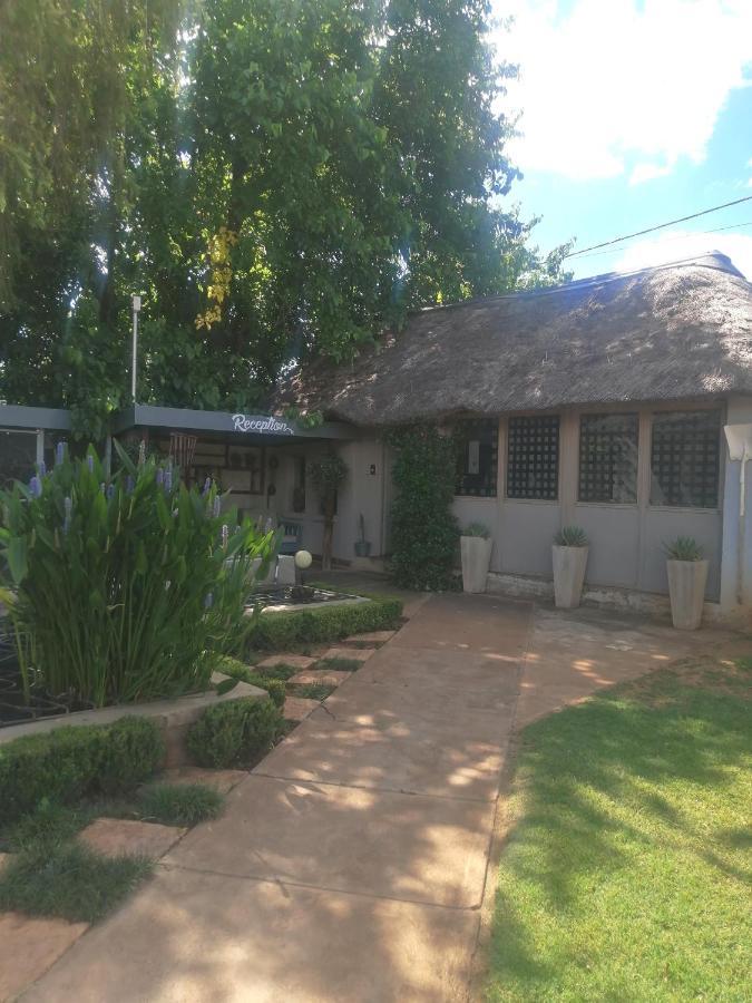 Goedehoop Guesthouse Zeerust Exteriör bild